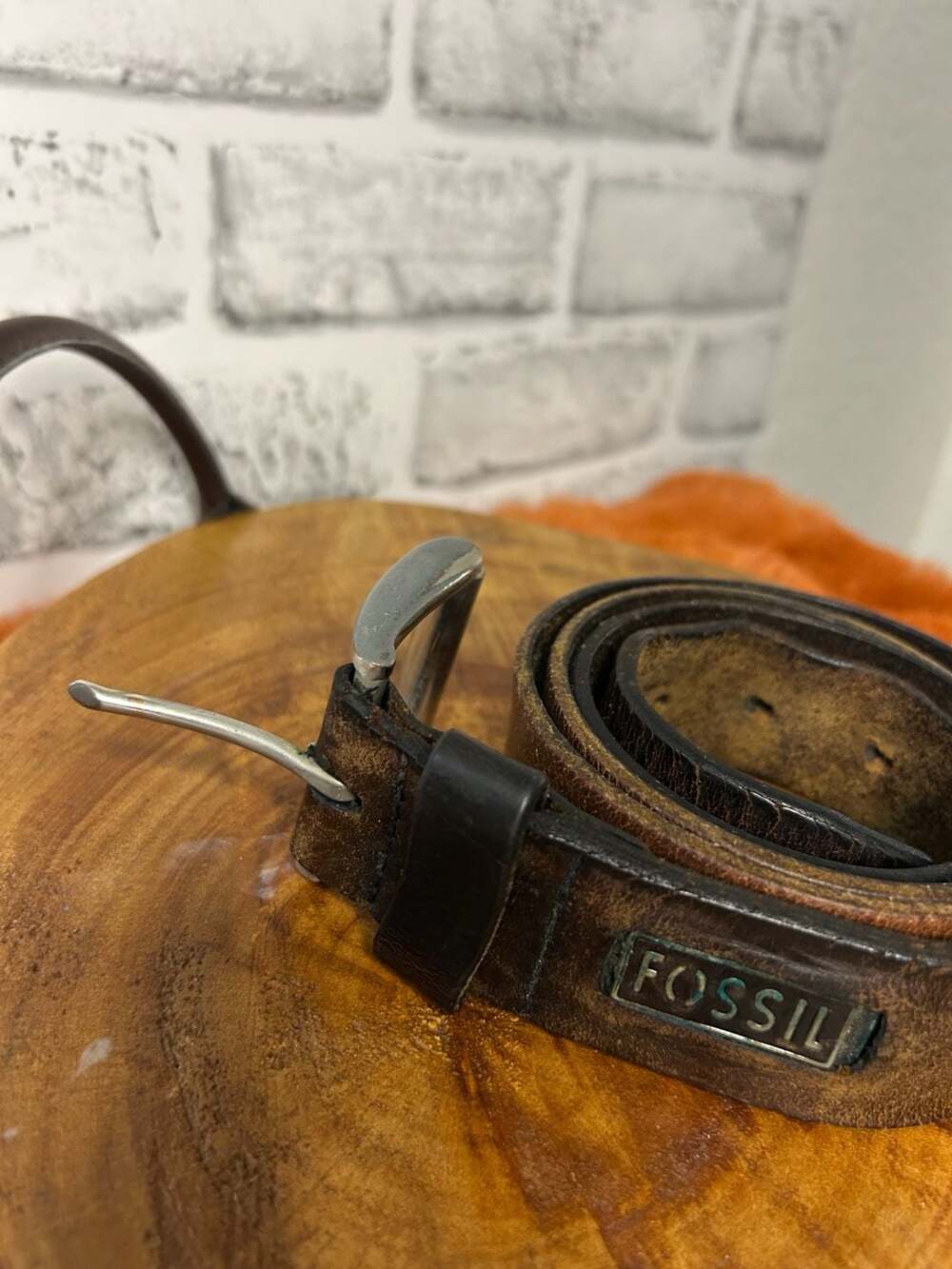 Fossil Men's Distressed Brown Genuine Leather Belt with Logo Plate Buckle